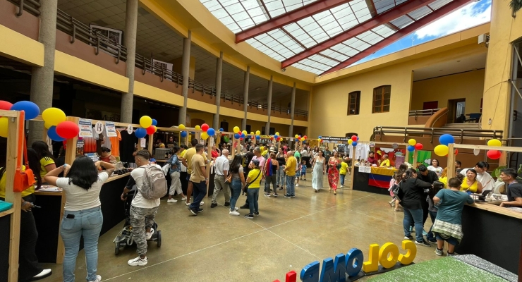 Embajada de Colombia en Costa Rica celebra el Día de la Familia Colombiana y presenta “Encantico”
