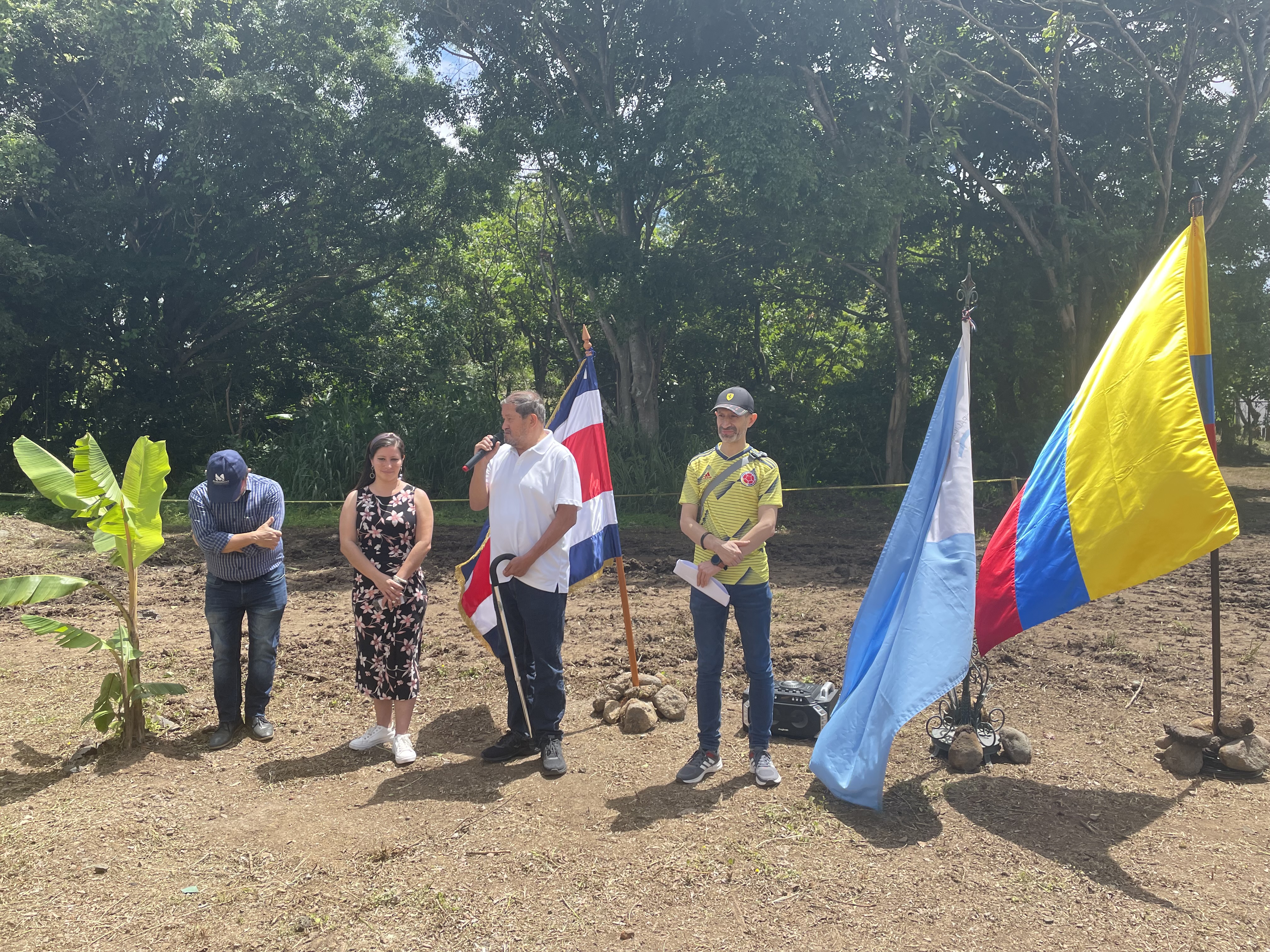 Embajador de Colombia en Costa Rica, Angelino Garzón, cierra su gestión con la celebración del día de la independencia de Colombia en el Museo de los Niños y la firma del memorando de entendimiento entre el INA de Costa Rica y el SENA de Colombia 